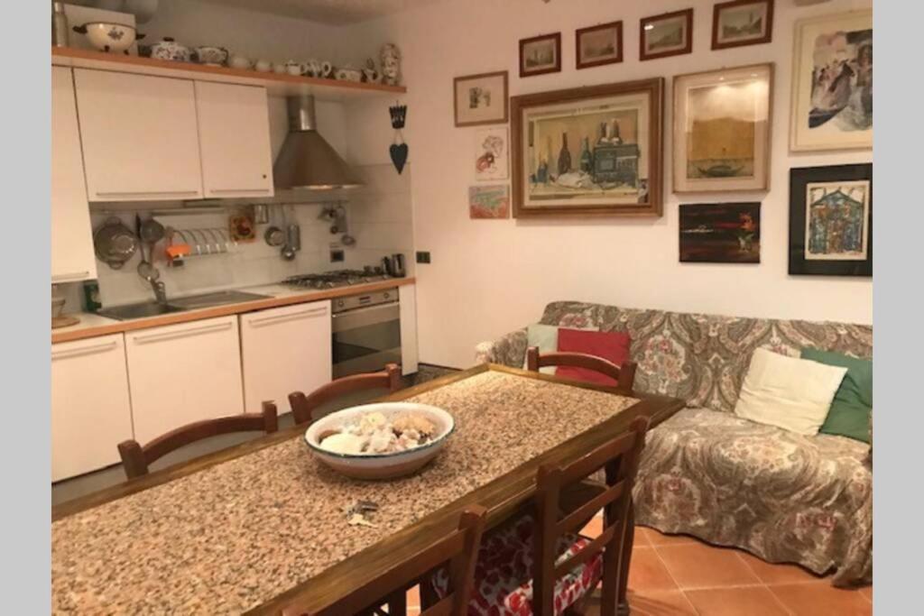 Appartamento Tipico Con Corte Privata Venise Extérieur photo